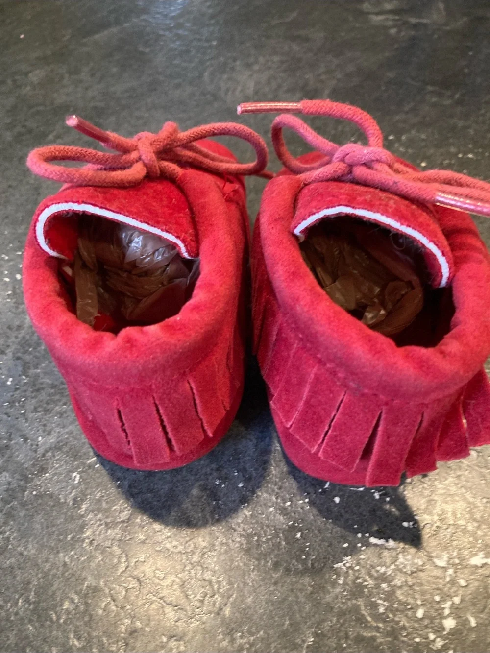 Girls Baby red fringe moccasin boots size 6-12 months